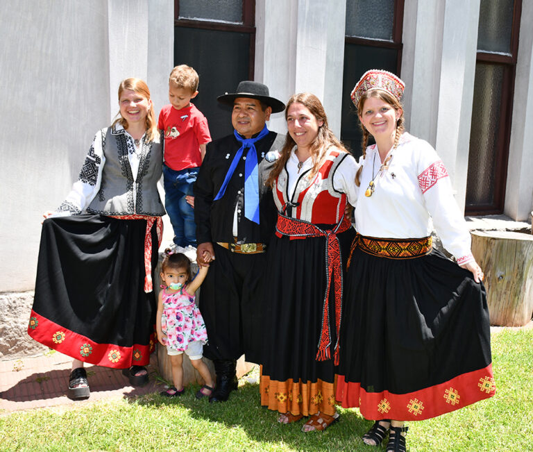 “Composite” and adapted folk costumes